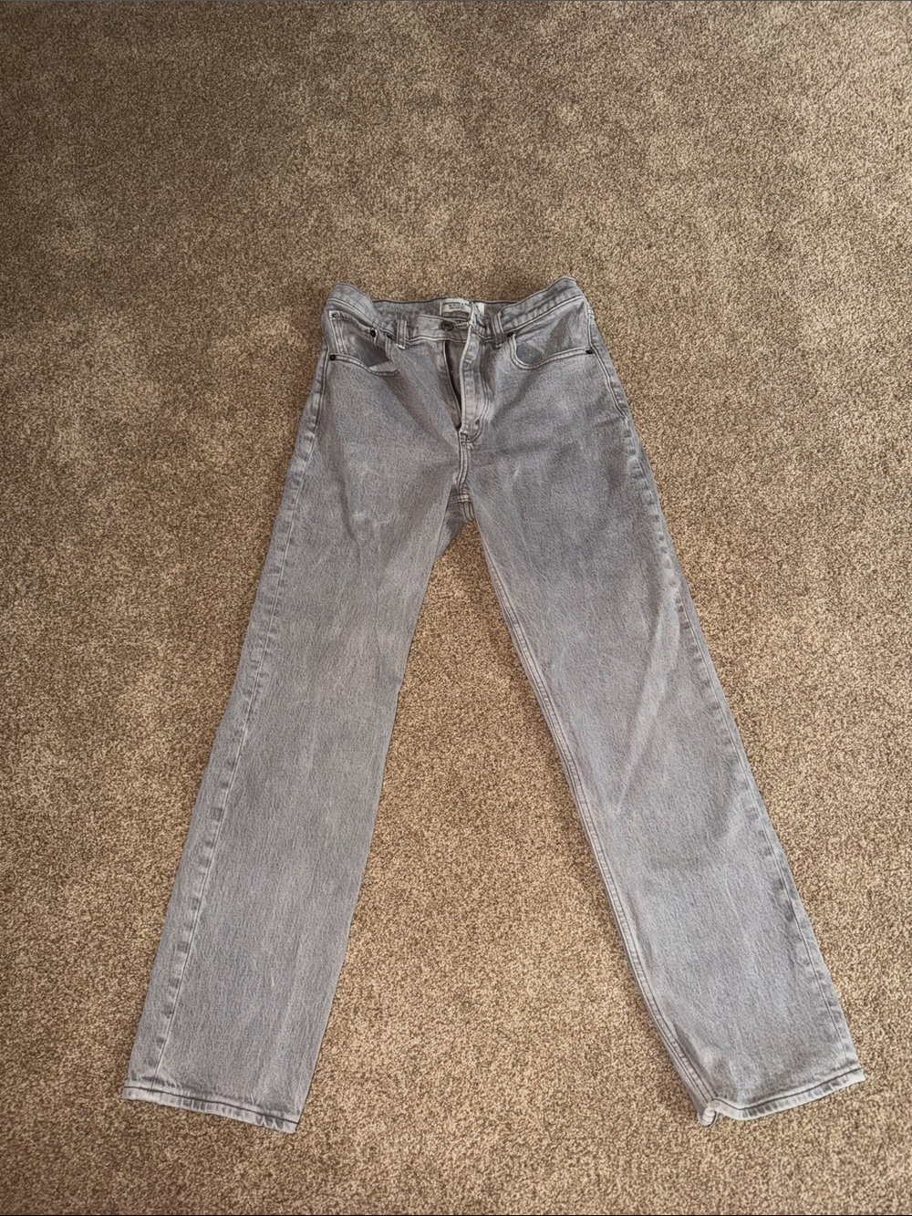 Abercrombie & Fitch Women's Light Gray Straight-Leg Jeans